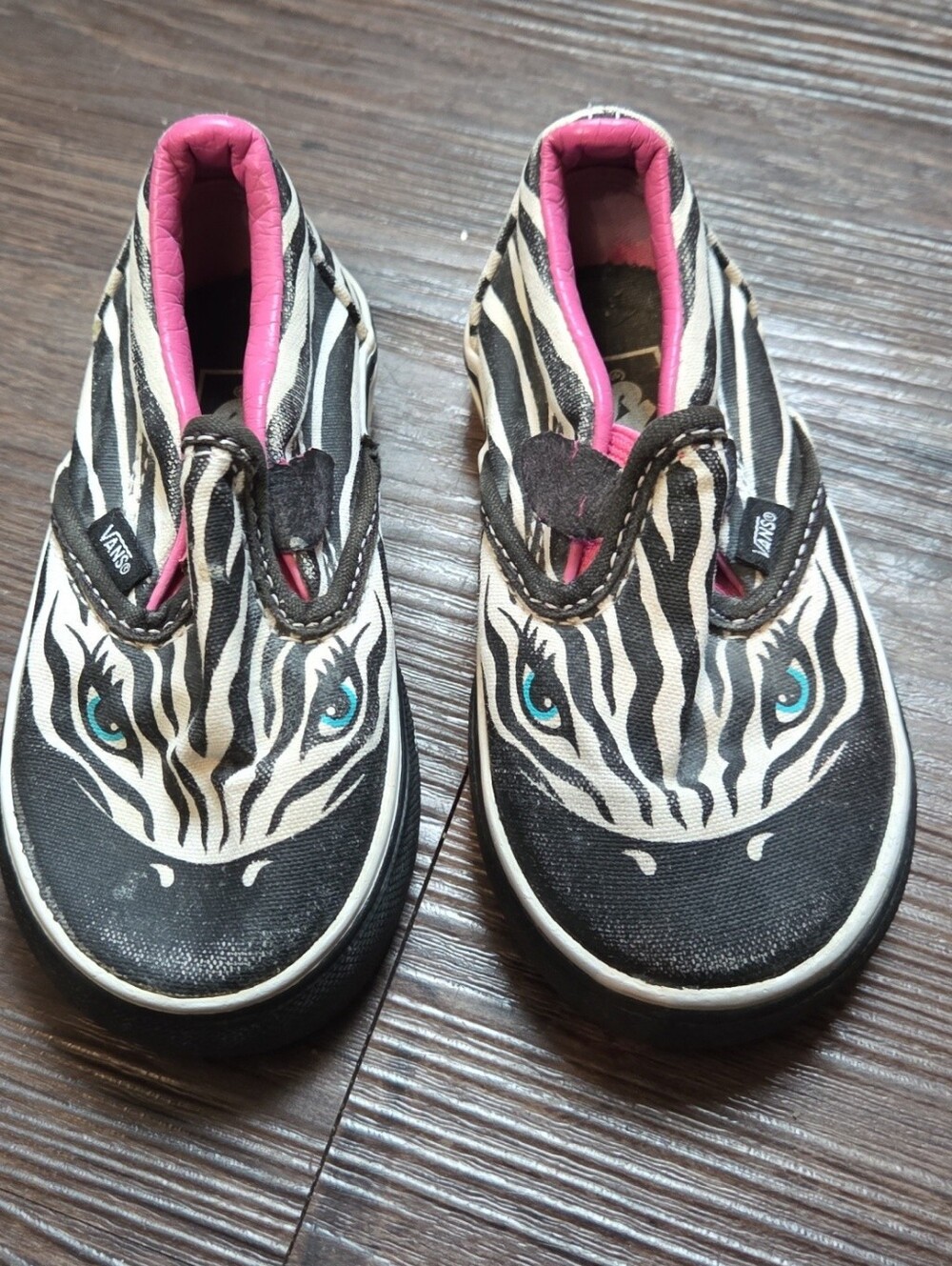 Toddler Girl Van Shoes Size 6